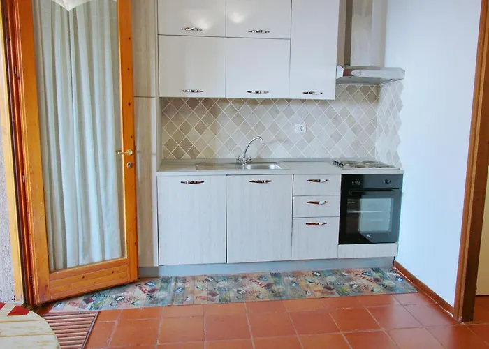 Family In Near Sea Апартаменты *