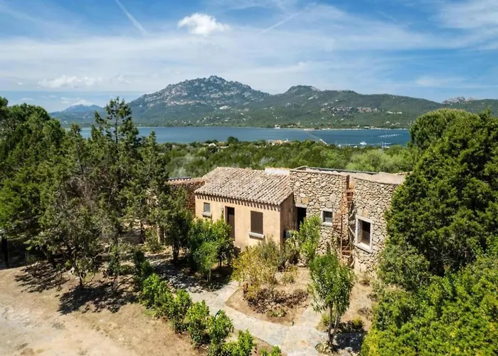 Апартаменты Family In Near Sea